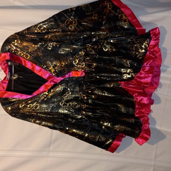 Elegant Moments Costume - Picture 3 of 5